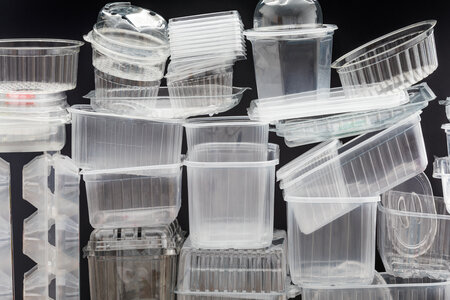 Contenu recyclé et règles d’étiquetage des produits en plastique et le Registre fédéral sur les plastiques